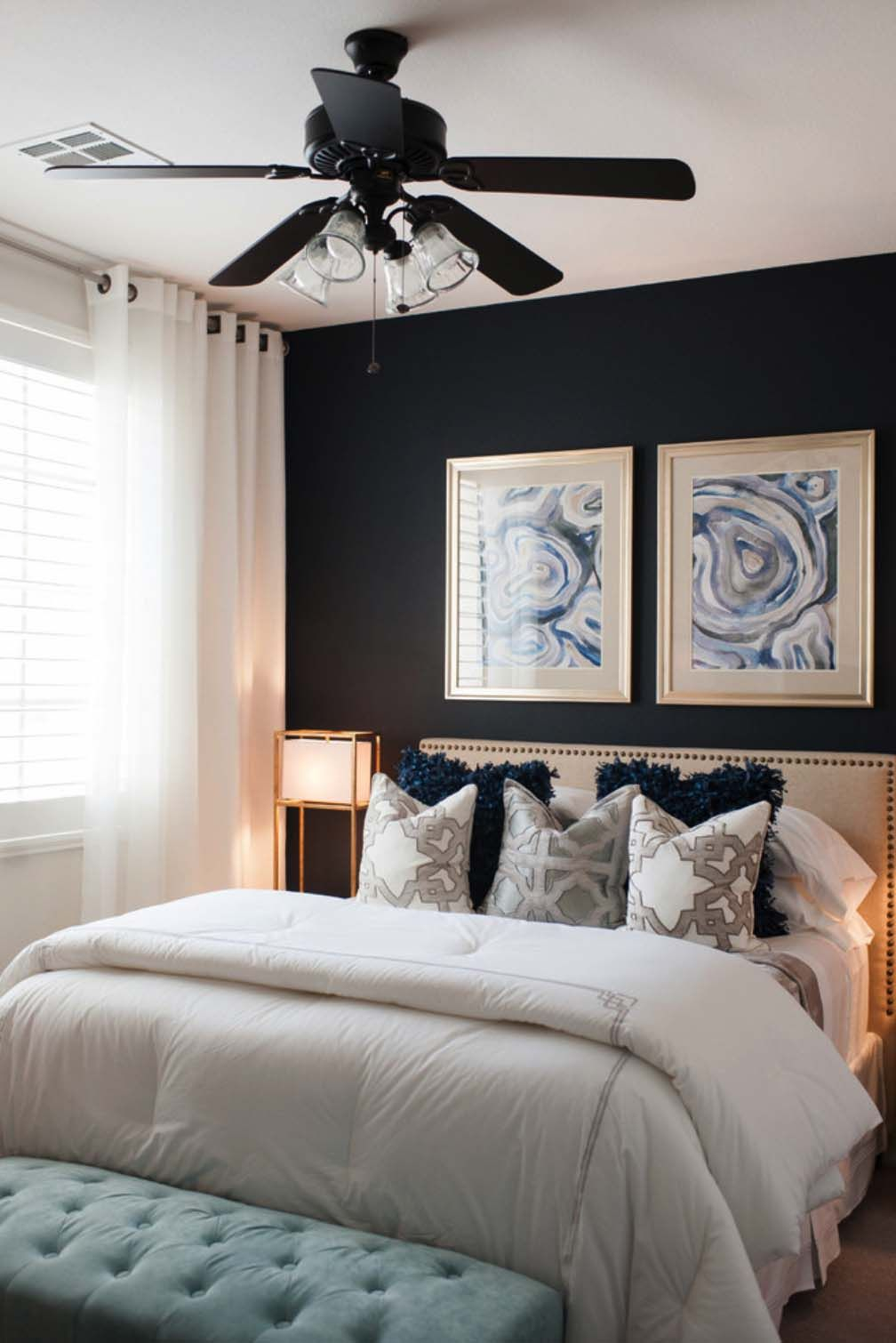 10 Gorgeous Very Small Master Bedroom Ideas 30 small yet amazingly cozy master bedroom retreats lighting 2024