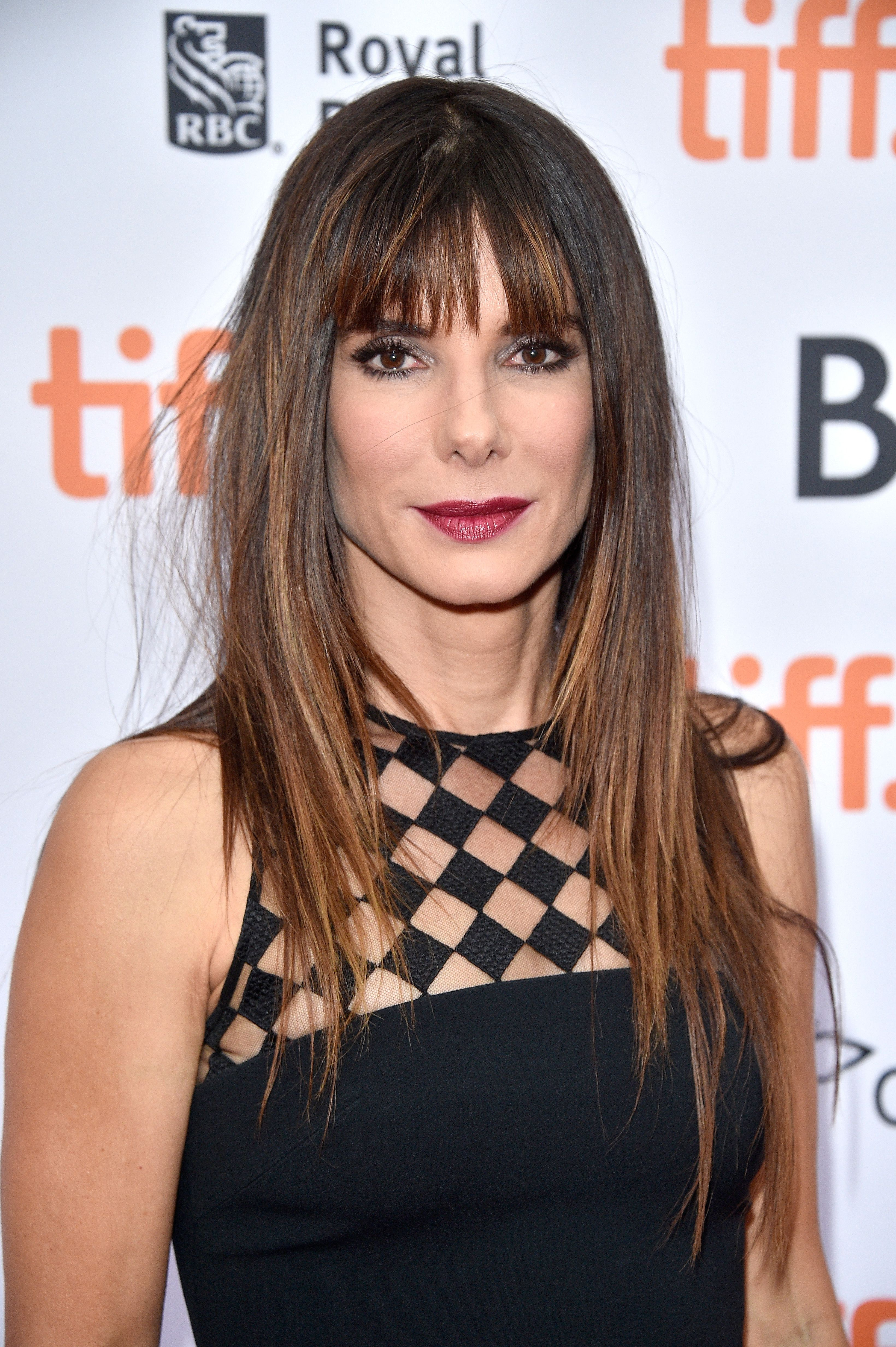 10 Fabulous Ideas For Bangs With Long Hair 35 best hairstyles with bangs photos of celebrity haircuts with bangs 2024