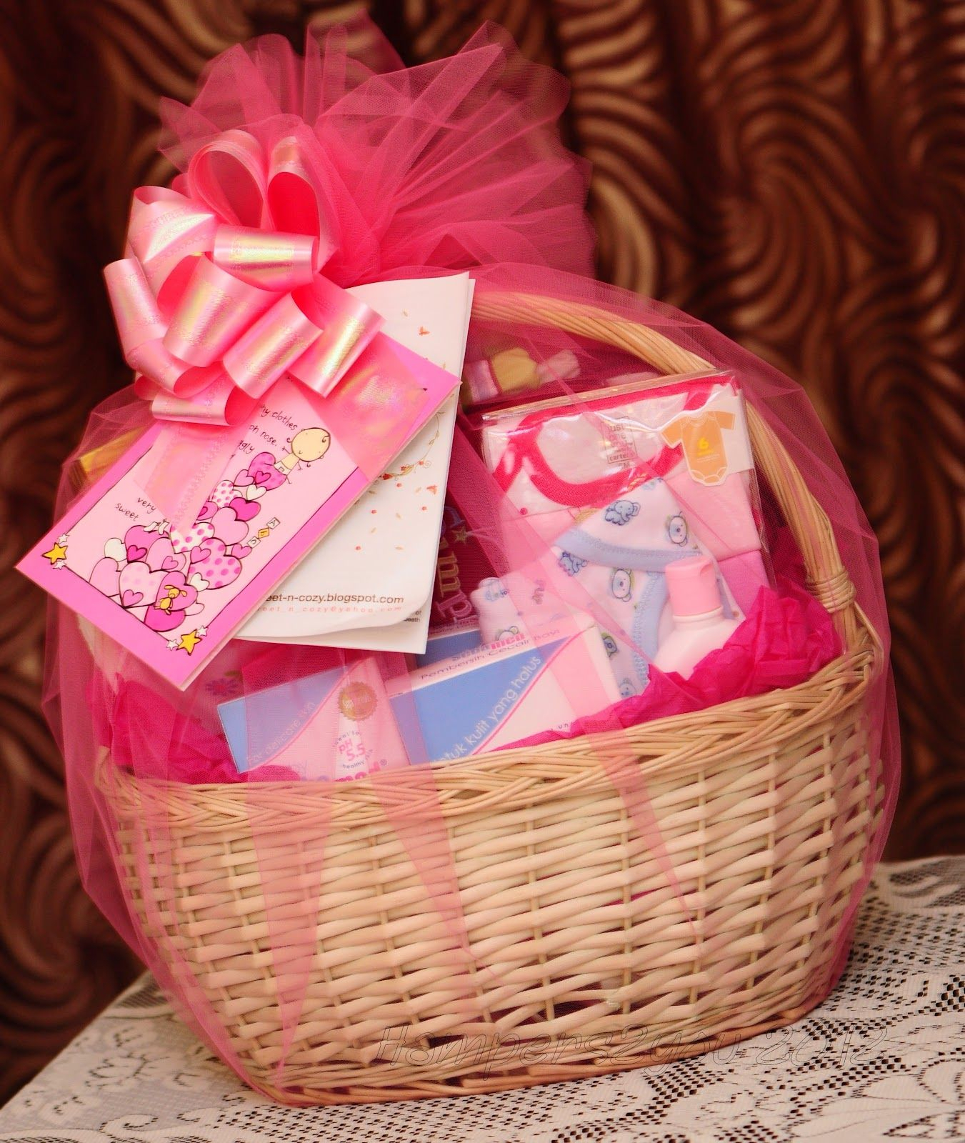 10 Unique New Born Baby Gift Ideas baby gift baskets hampers2you baby gift baskets for newborn girl 1 2024