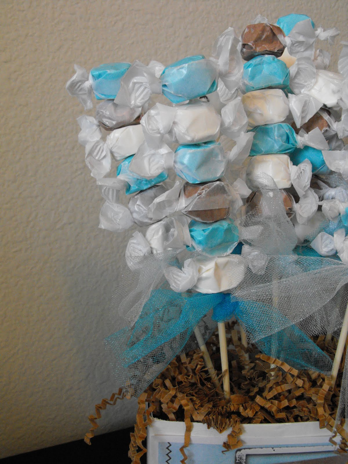 10 Stylish Baby Boy Shower Favors Ideas To Make baby shower baby shower boy favors small snoopy bottles baby 1 2024