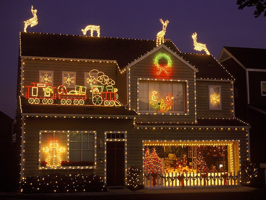 10 Fantastic Outside Christmas Decorating Ideas House decoration christmas light decoration house effective small 2024