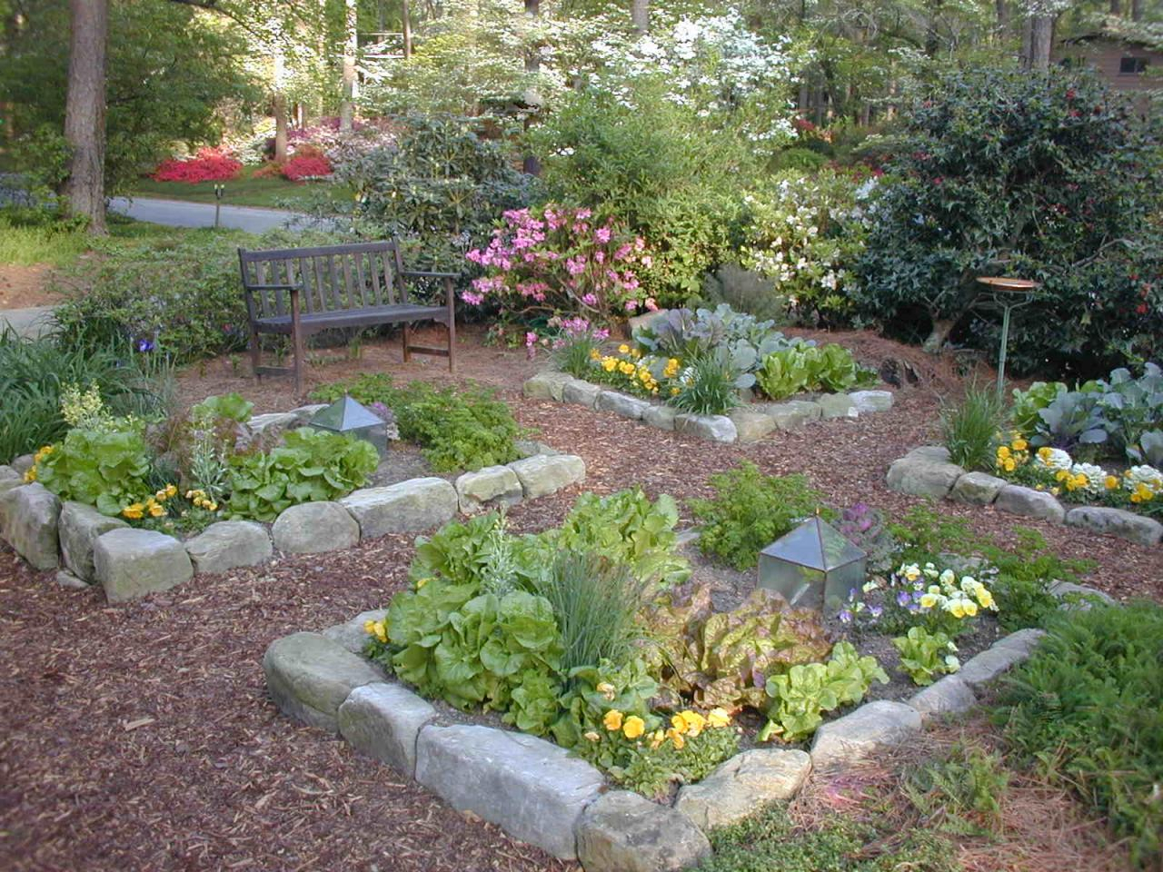 10 Great Front Yard Vegetable Garden Ideas %name 2024