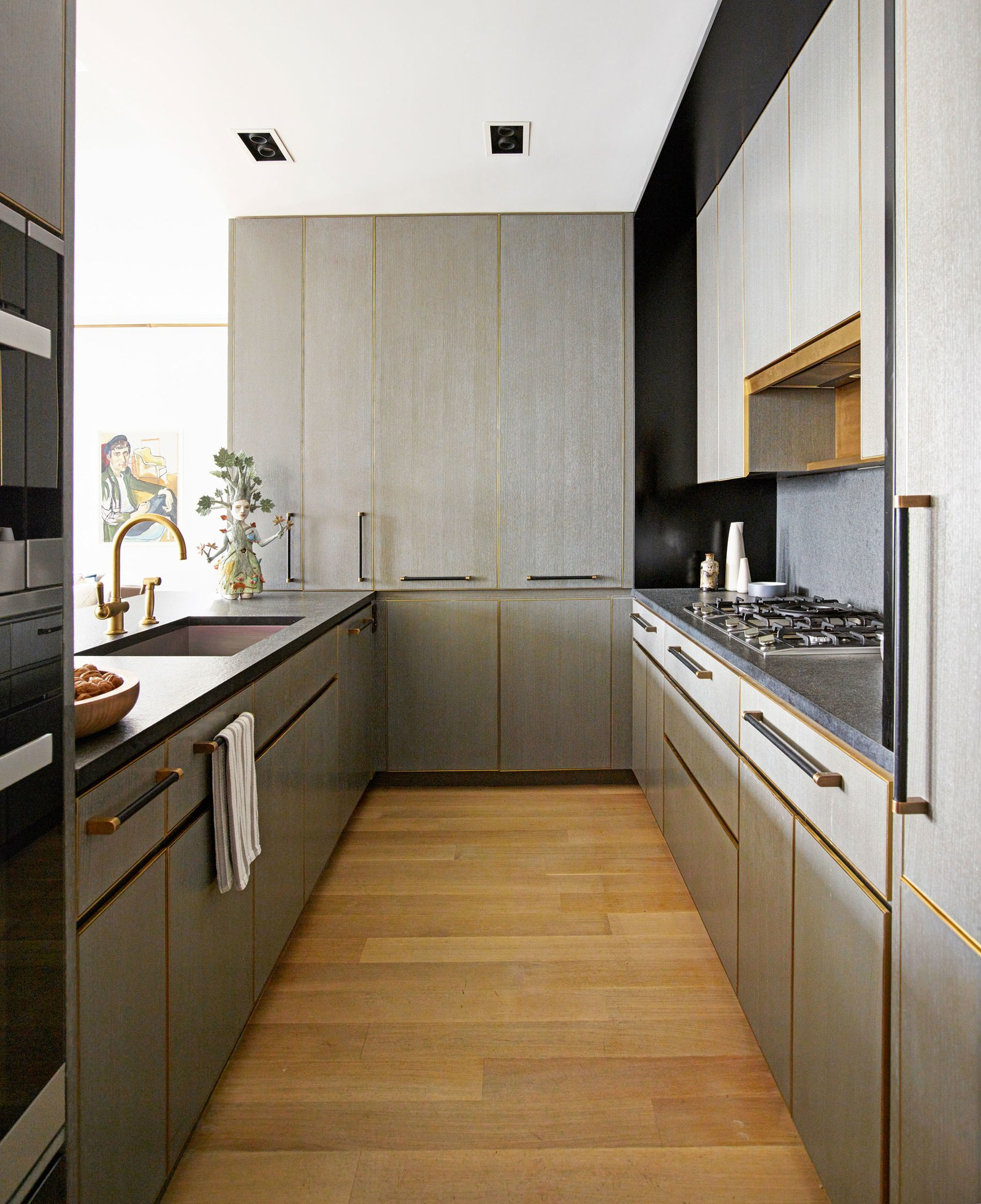 10 Elegant Kitchen Ideas For A Small Kitchen the best small kitchen design ideas for your tiny space 1 2022