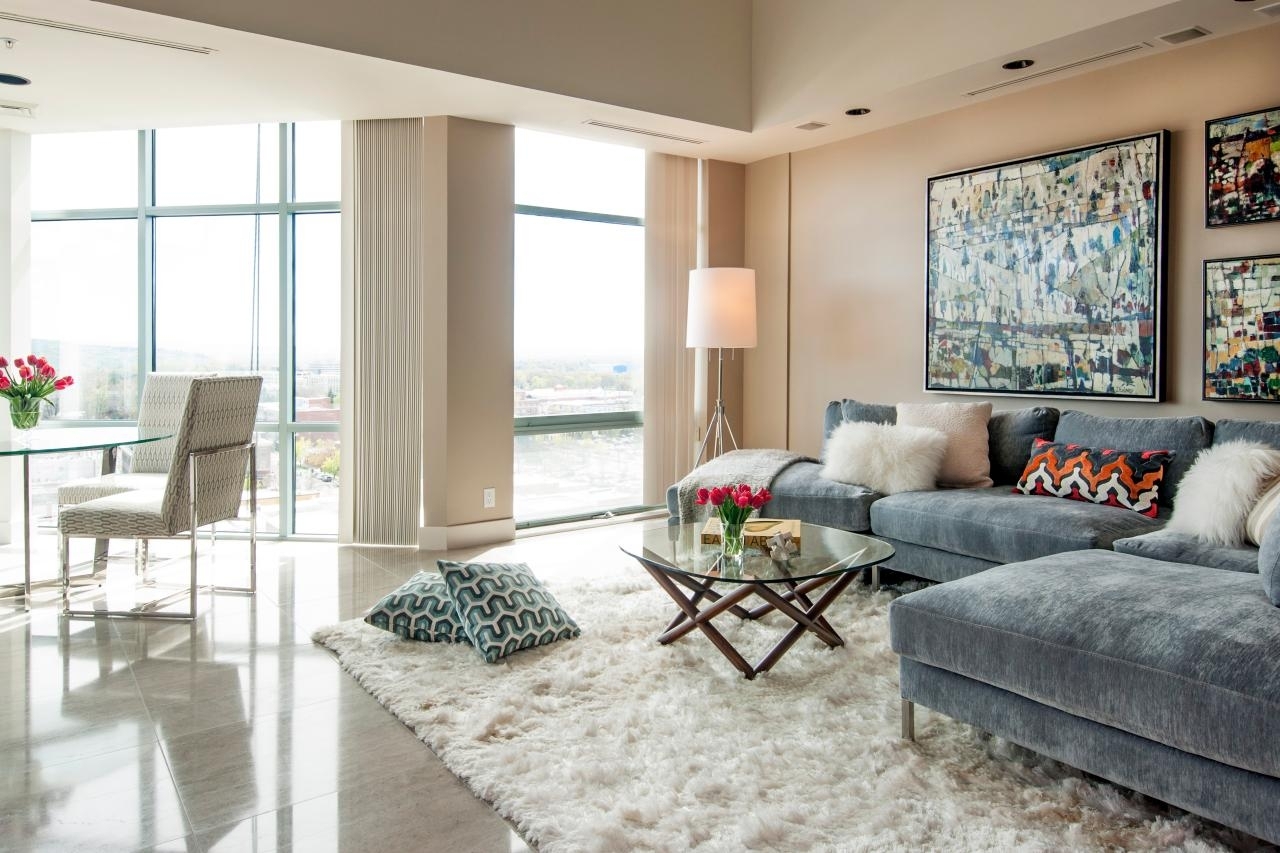 10 Lovable Living Room Area Rug Ideas %name 2022