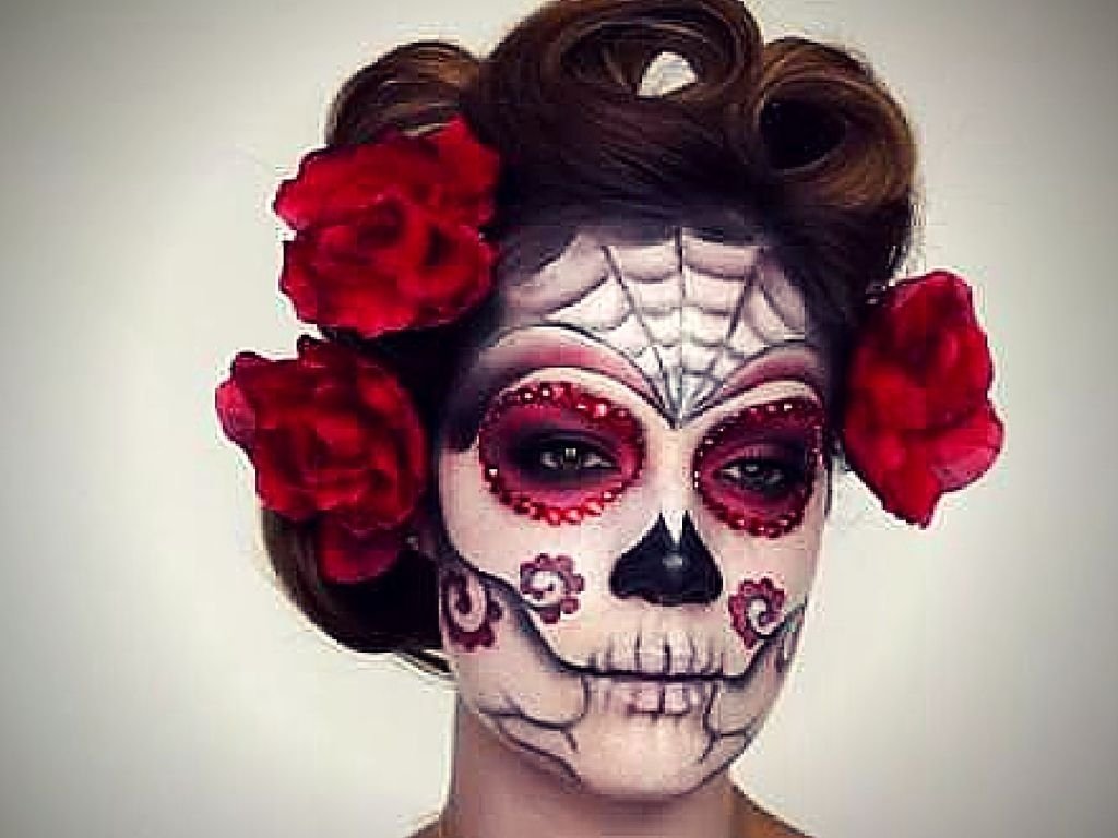 10 Most Recommended Day Of Dead Face Painting Ideas 2 easy makeup looks for halloween halloween makeup halloween 2017 1 2022