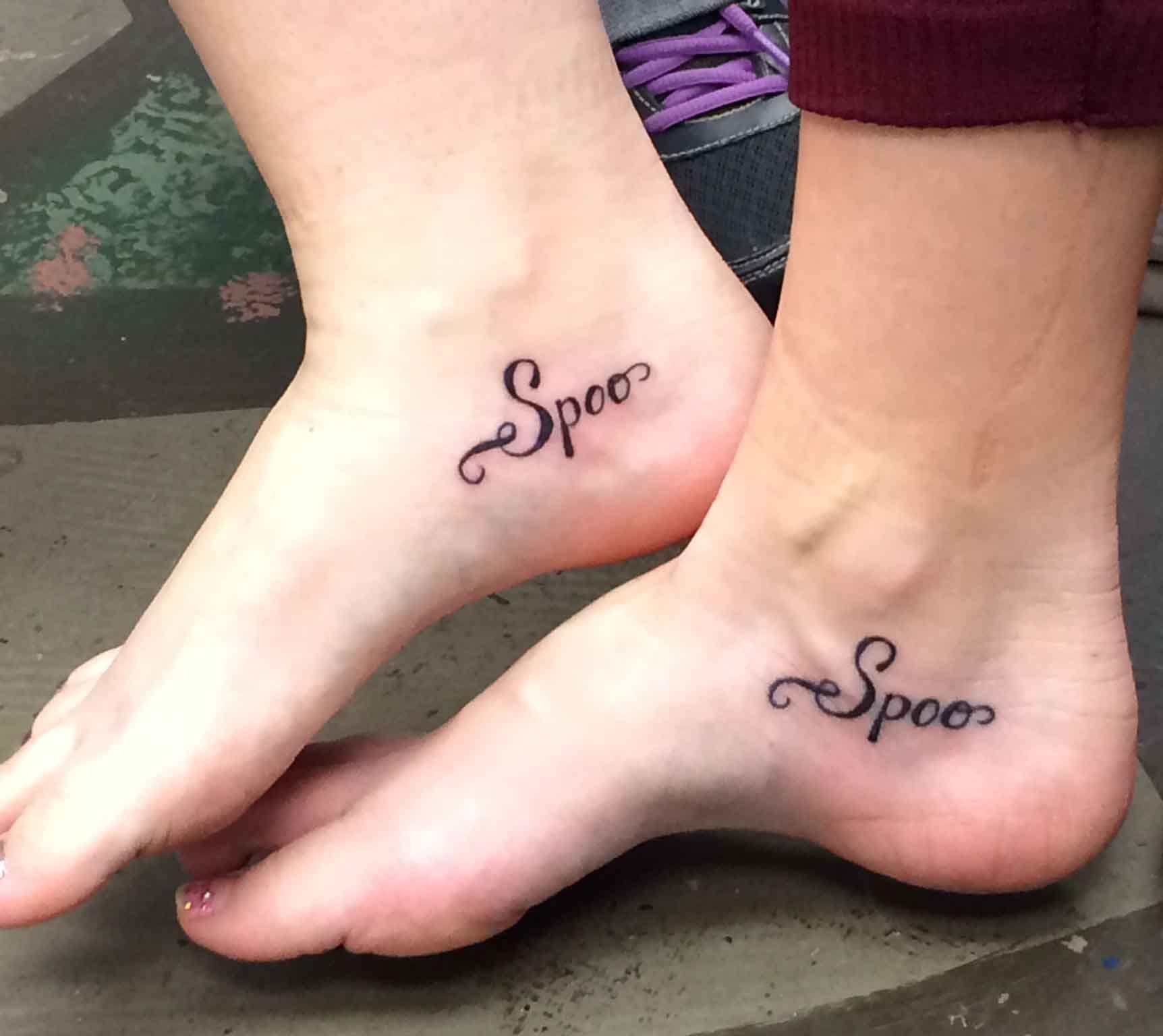 10 Ideal Matching Tattoo Ideas For Sisters 48 deeply meaningful sister tattoo ideas livinghours 1 2022