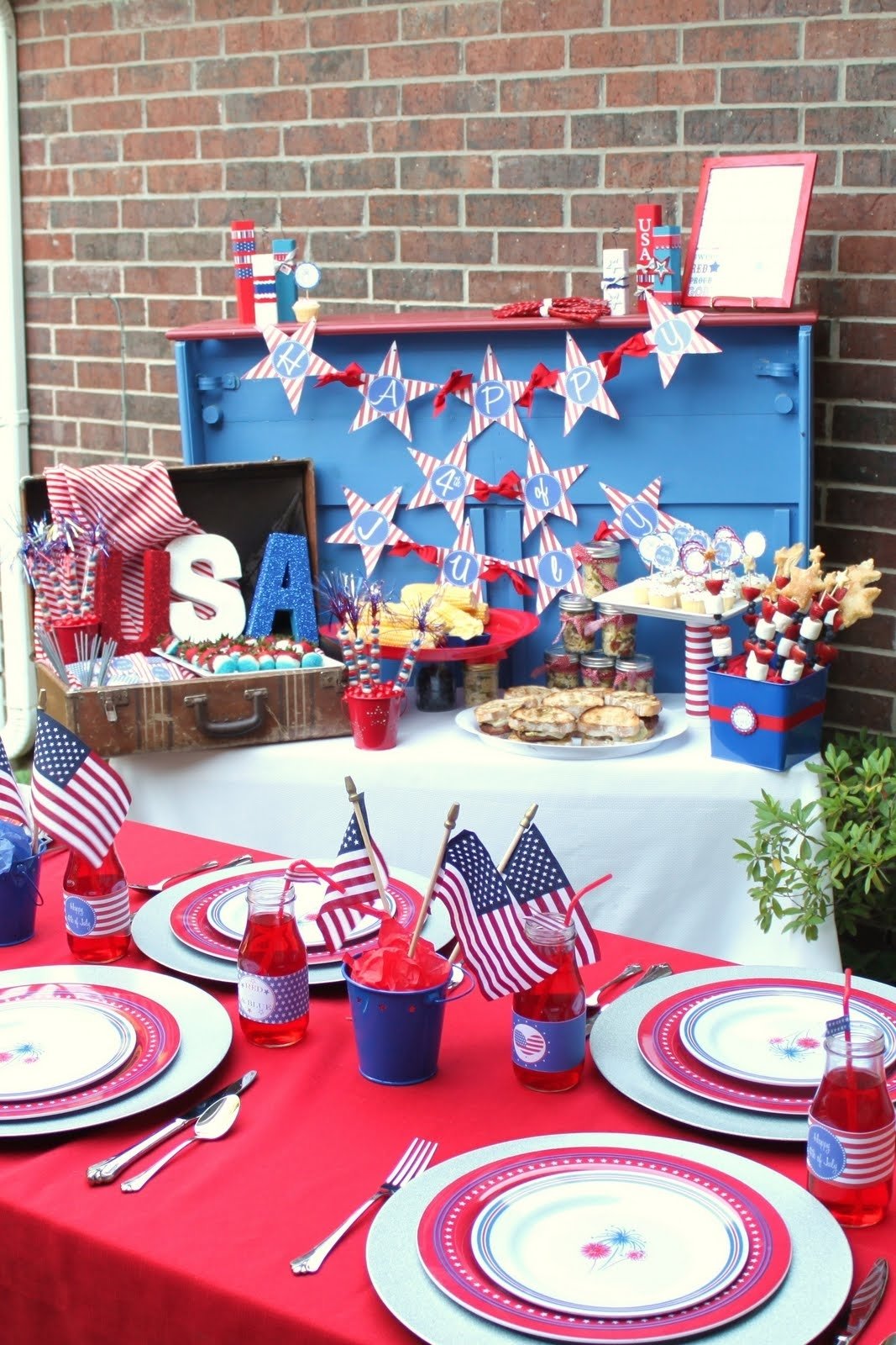 Get Festive with These 4th of July Decor Ideas