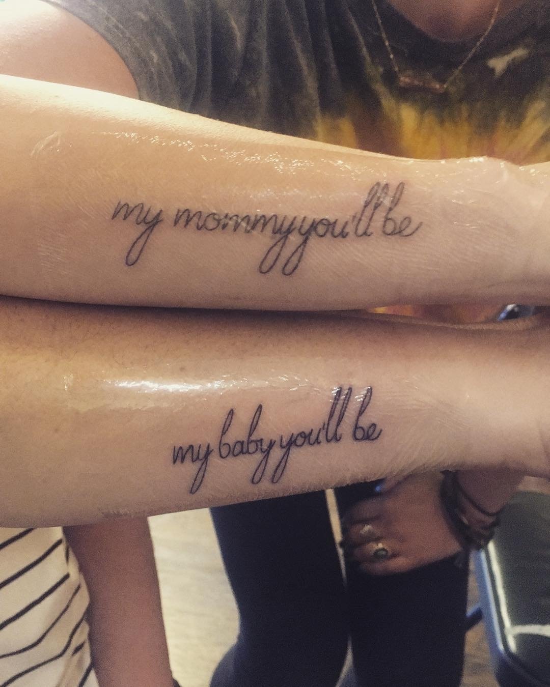 10 Lovable Mom And Daughter Tattoo Ideas 51 extremely adorable mother daughter tattoos to let your mother 1 2022