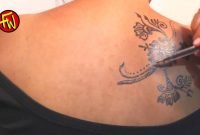 back tattoo - first tattoo back shoulder - girl shoulder tattoos