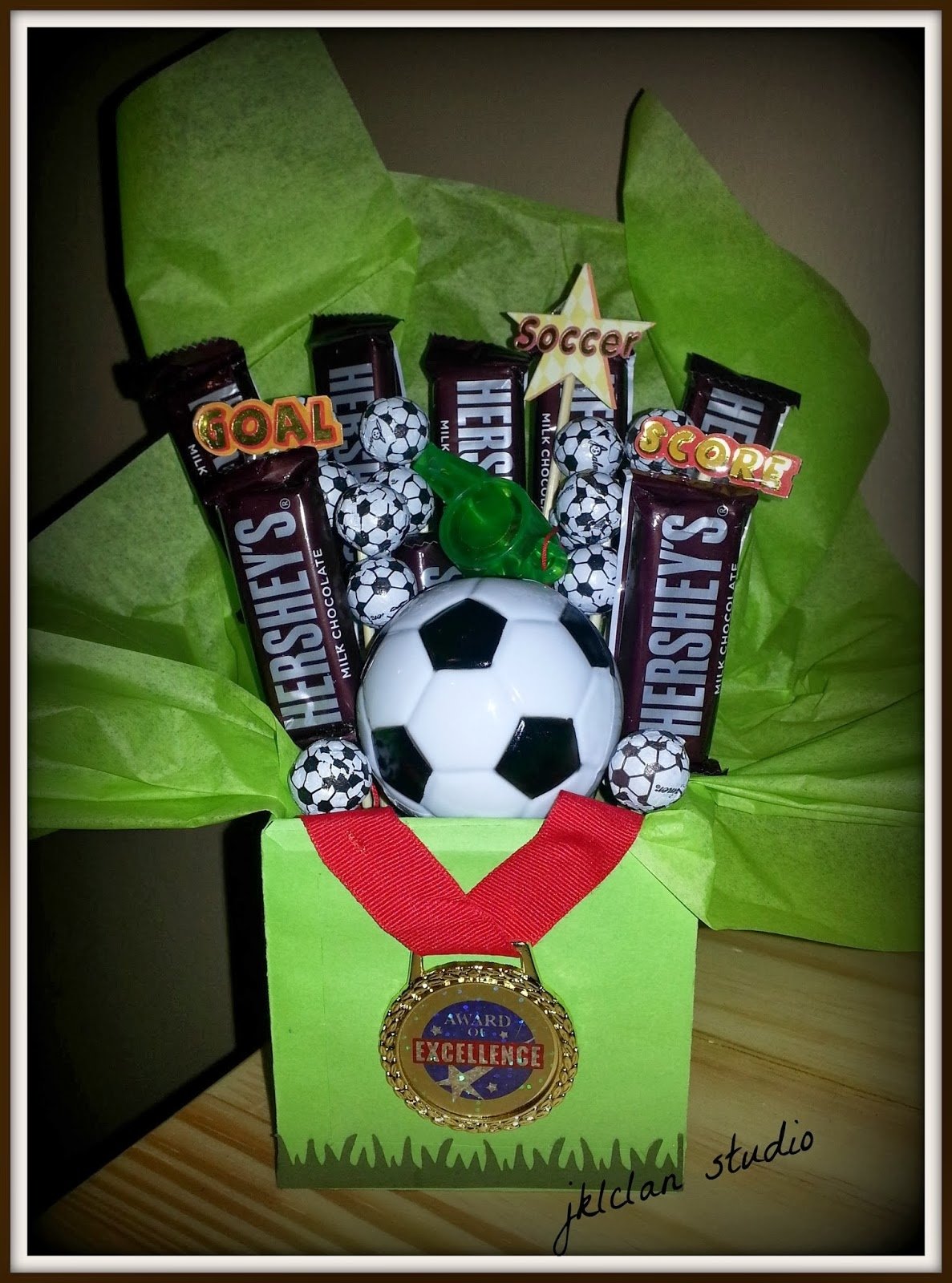 10 Ideal Gift Ideas For Soccer Coach bouquetsoccer1a 1187x1600 soccer gift pinterest edible 2022