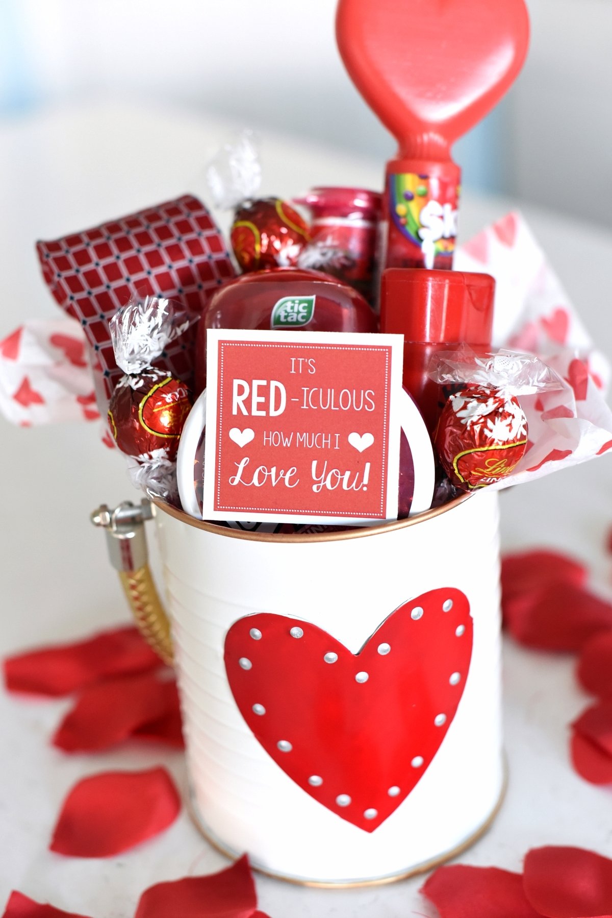 10 Elegant Valentines Day Gift Ideas For Wife cute valentines day gift idea red iculous basket 6 2022