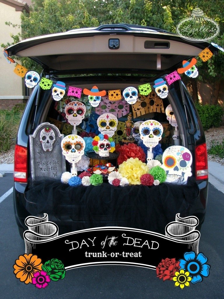 10 Lovable Day Of The Dead Decoration Ideas day of the dead trunk or treat ideas lynlees 2 2022