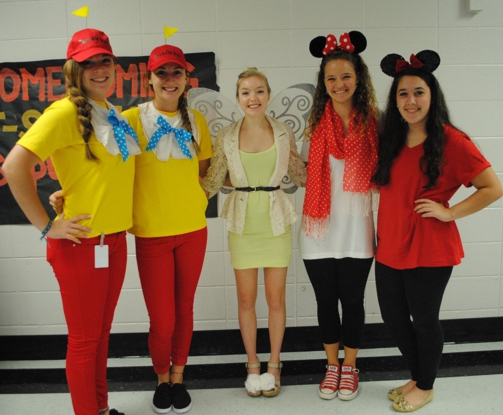 10 Stylish Twin Dress Up Day Ideas disney day at homelink 2022