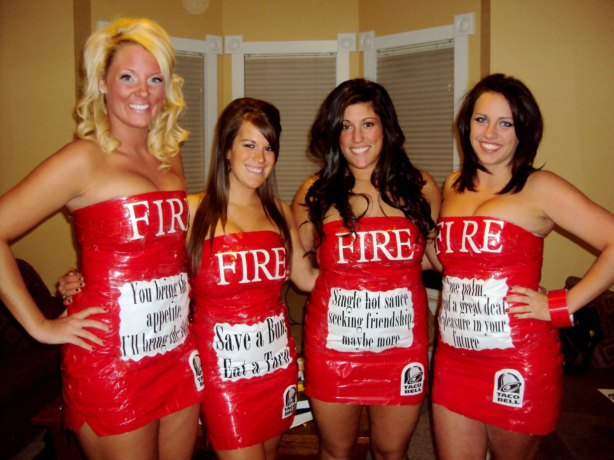 10 Attractive Sexy Creative Halloween Costume Ideas diy halloween costumes for group of girls taco bell hot sauce diy 2 2023