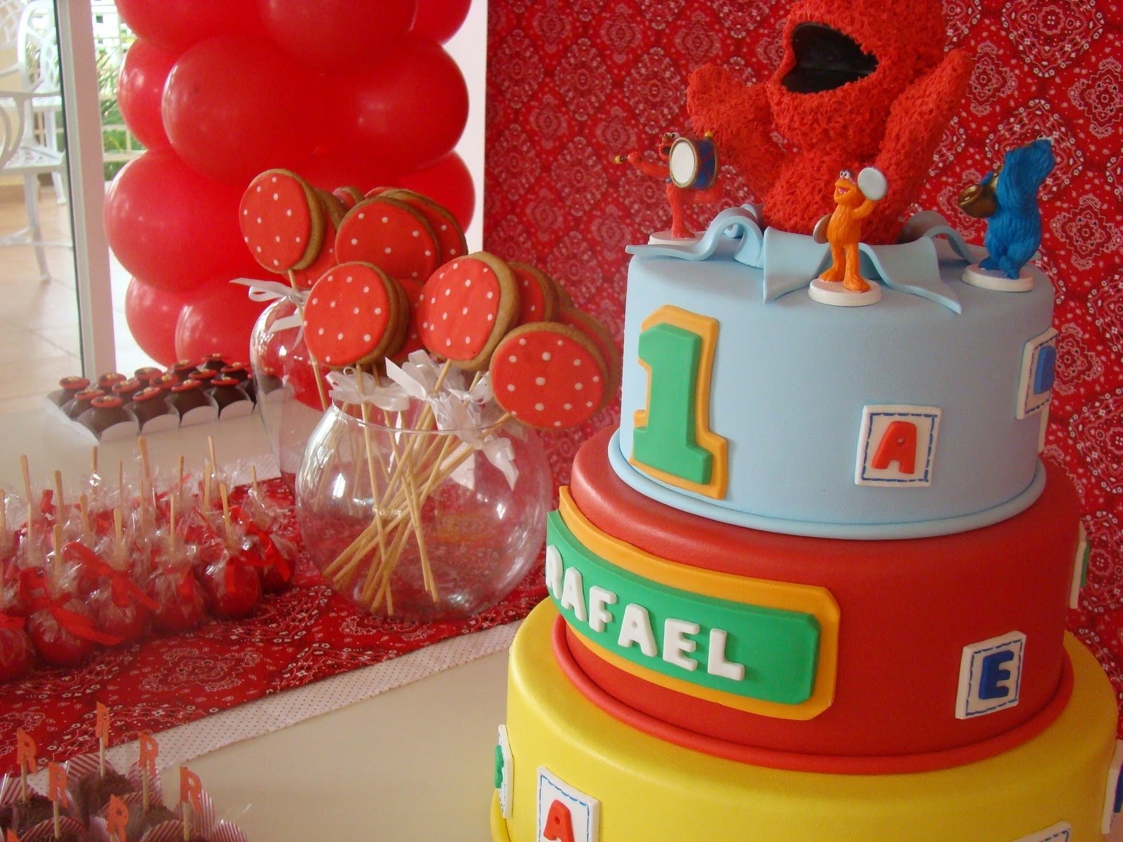 10 Lovely Elmo First Birthday Party Ideas