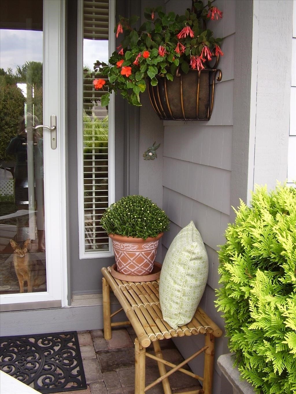 10 Spectacular Small Front Porch Ideas Pictures exterior efficient small front porch ideas marvellous small front 2022