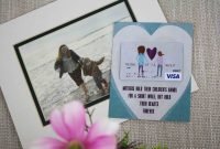 free mother's day gift card holder: a child's hand | gcg