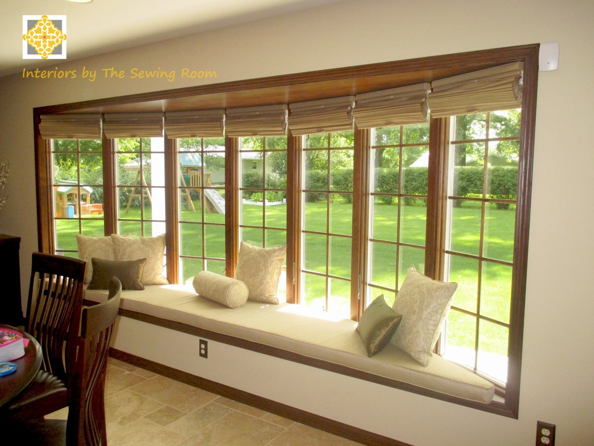 10 Fantastic Window Treatment Ideas For Bay Windows garage window treatments beautiful home design window treatment 2022