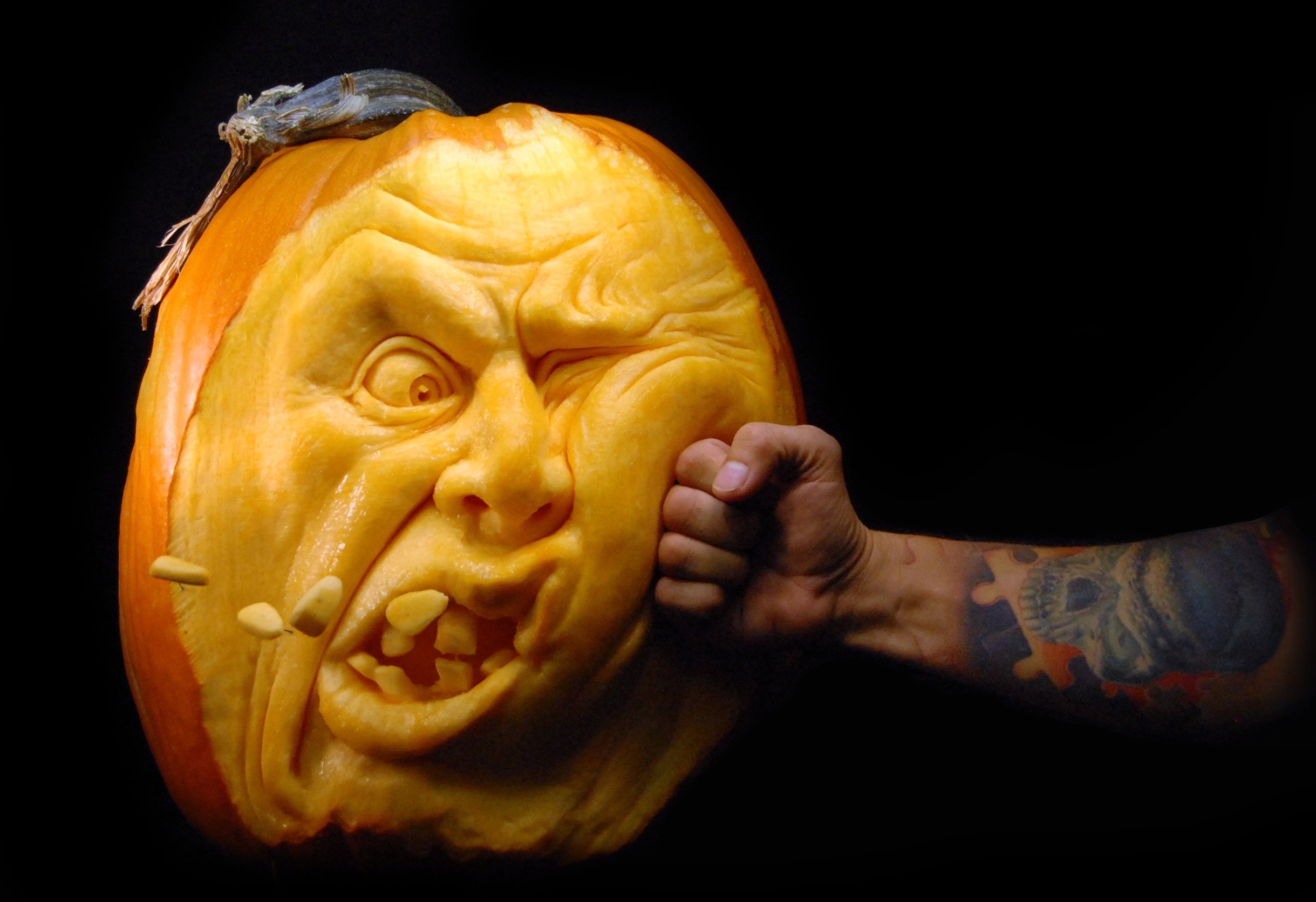 10 Pretty Funny Pumpkin Carving Ideas Easy incredible carved pumpkins totally nailed it funny pumpkin carving 2022