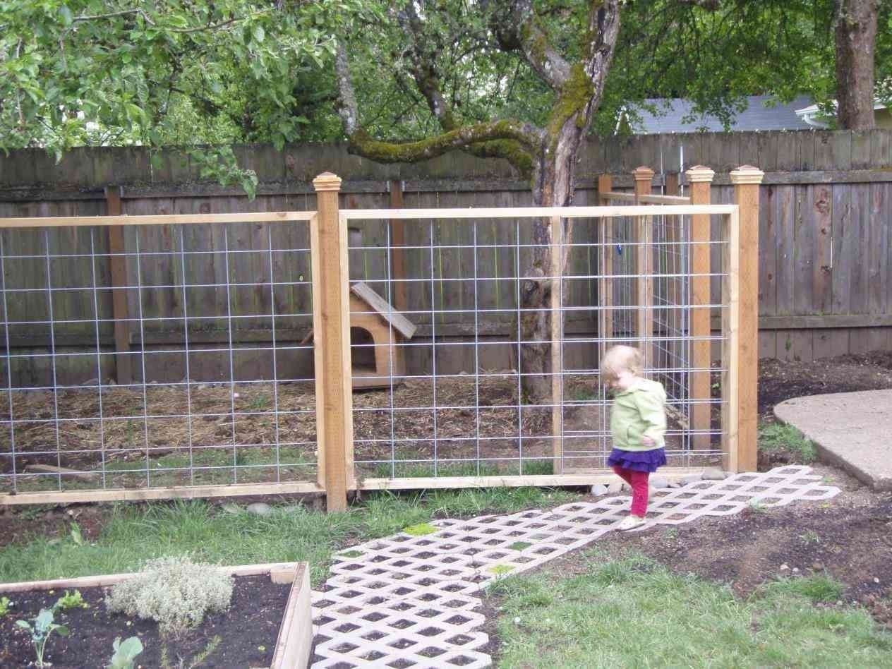 Inspiring Cheap Fence Ideas For Dogs Panel Pleasing Hog Wire San Pic 