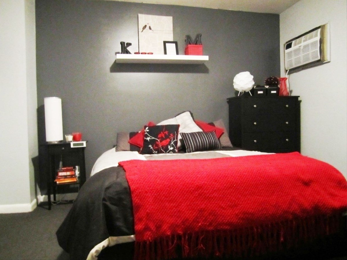 10 Lovely Black White And Red Bedroom Ideas interior interesting red black and white bedroom decoration using 1 2022