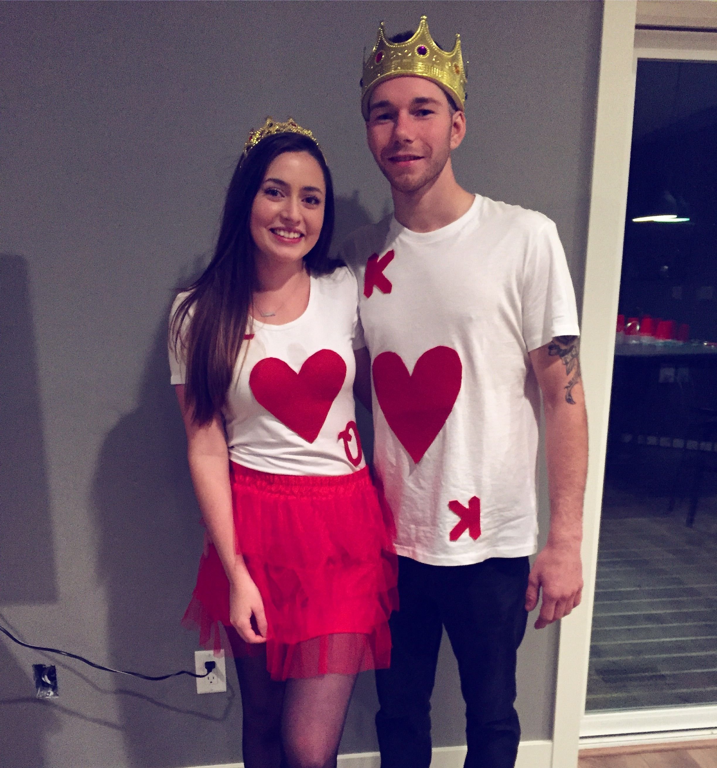 10 Stylish Homemade Couple Halloween Costume Ideas king queen of hearts halloween costume diy halloween couples 1 2022