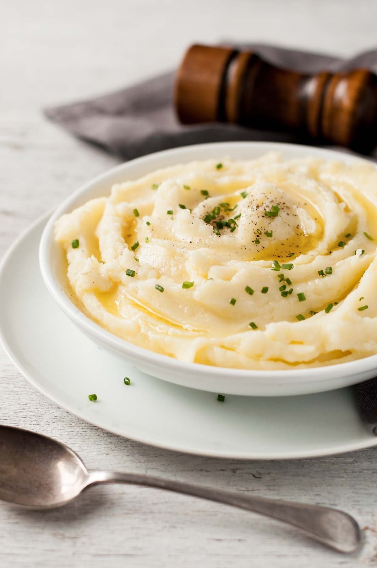 10 Fashionable Dinner Ideas With Mashed Potatoes make ahead mashed potatoes restaurant trick recipetin eats 2023