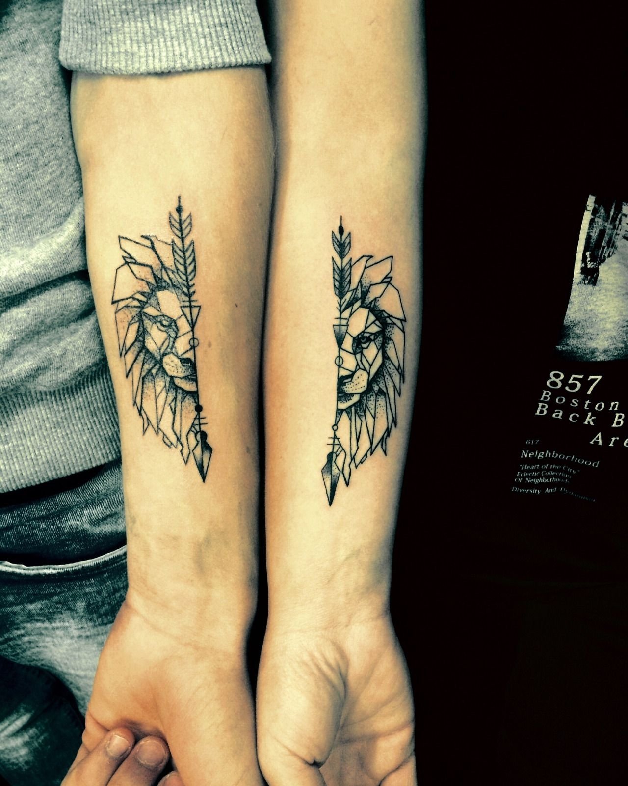 10 Stylish His And Her Matching Tattoos Ideas matching tattoos day mandram tattoos piercings pinterest 1 2022