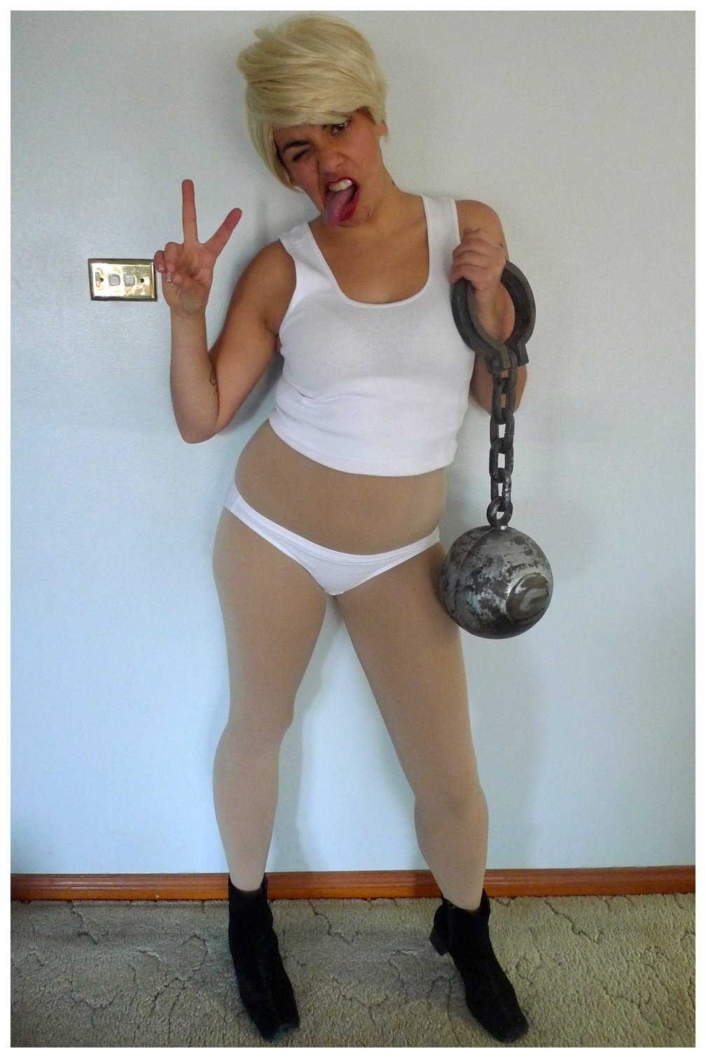 10 Lovable Miley Cyrus Halloween Costume Ideas miley cyrus wrecking ball costume wow pinterest miley cyrus 2022