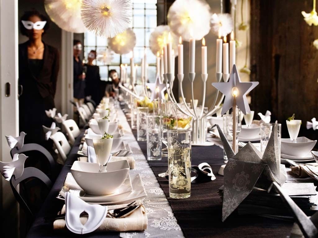 10 Famous New Years Eve Home Party Ideas new years eve home party decorating ideas dinner table pure 2022