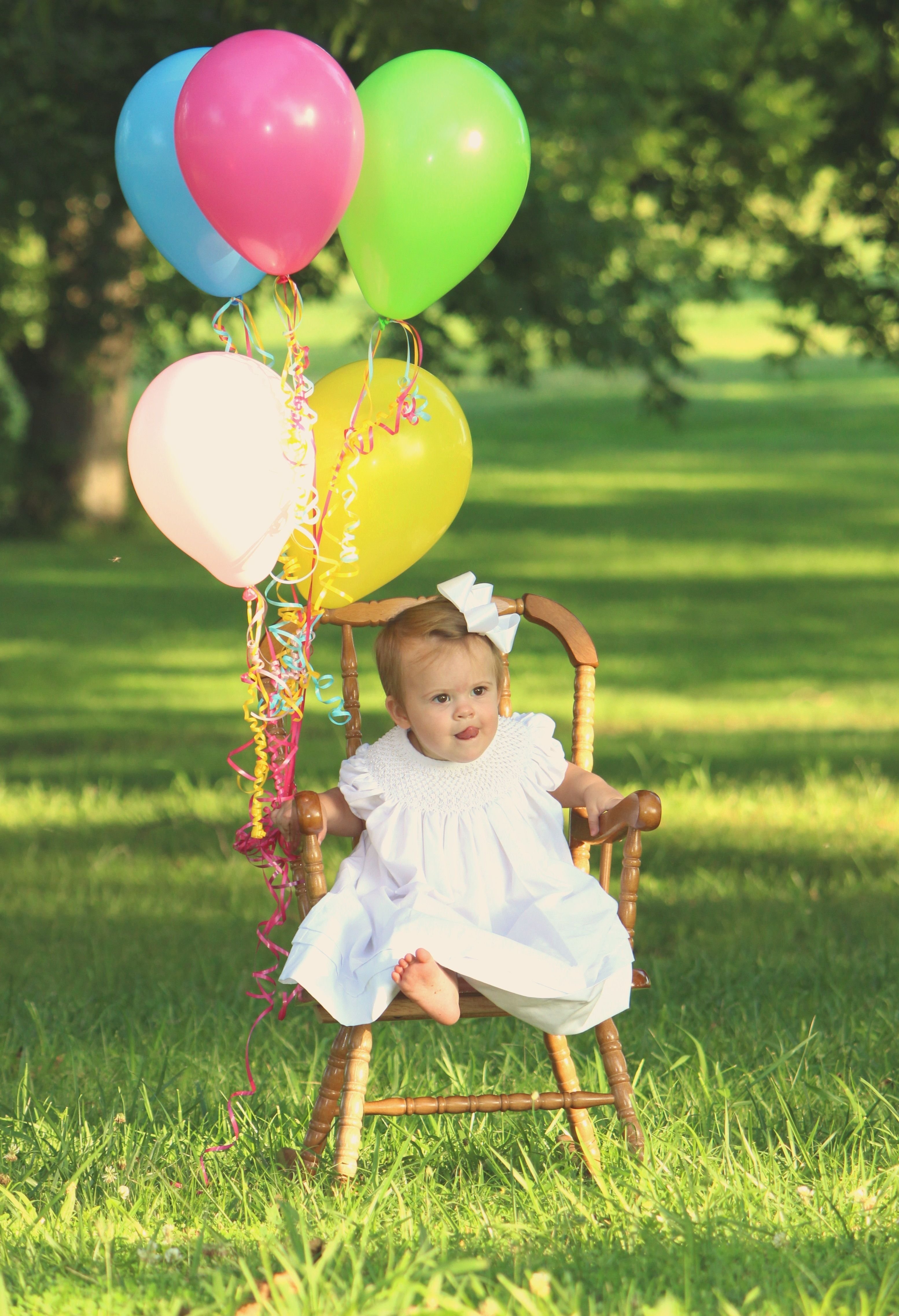 10 Fabulous 1 Year Old Photo Ideas one year old picture ideas firstbirthday photography 2023