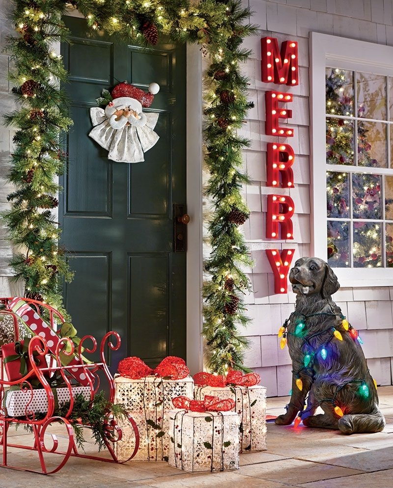 10 Elegant Simple Outdoor Christmas Decoration Ideas outdoor christmas decorating ideas 1 2022