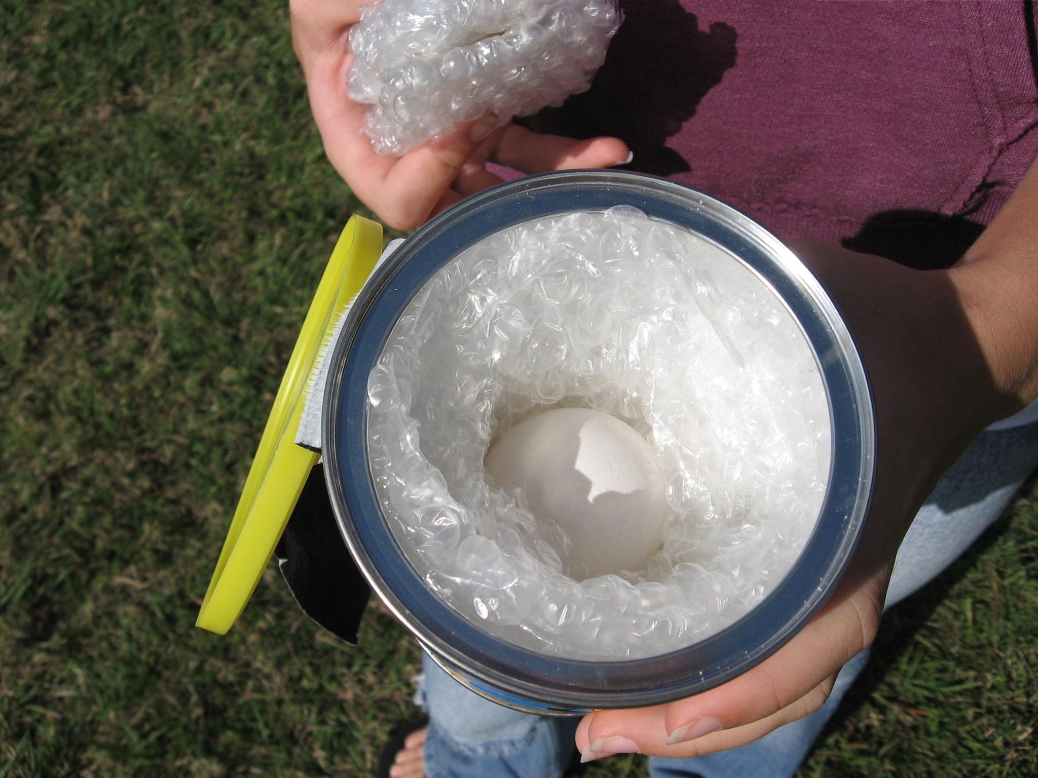 egg drop project bubble wrap