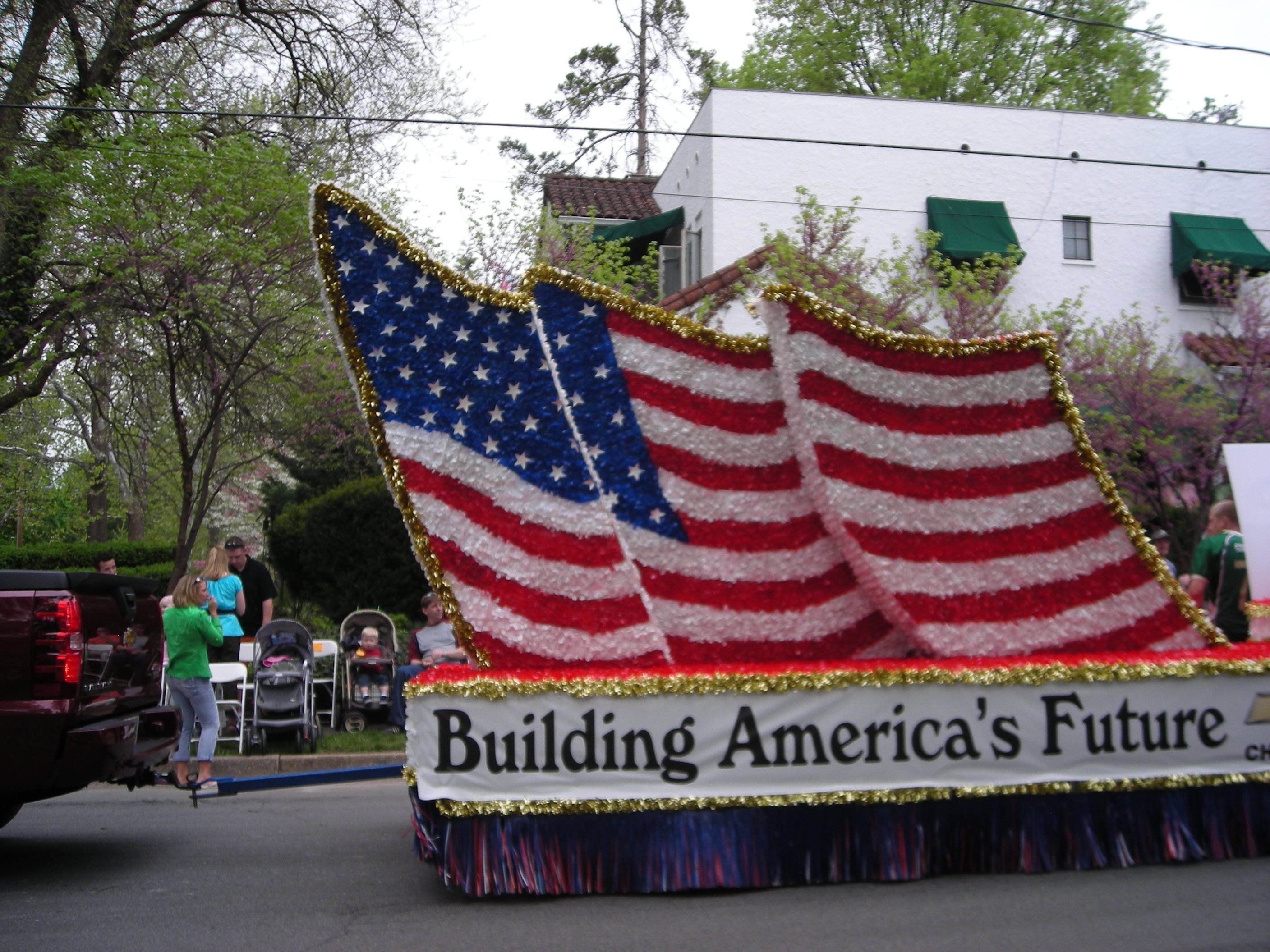 10 Fantastic 4Th Of July Parade Float Ideas parade float ideas parade float of american flag parades 1 2022