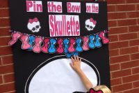 pin the bow on the skullette game for monster high party | monster