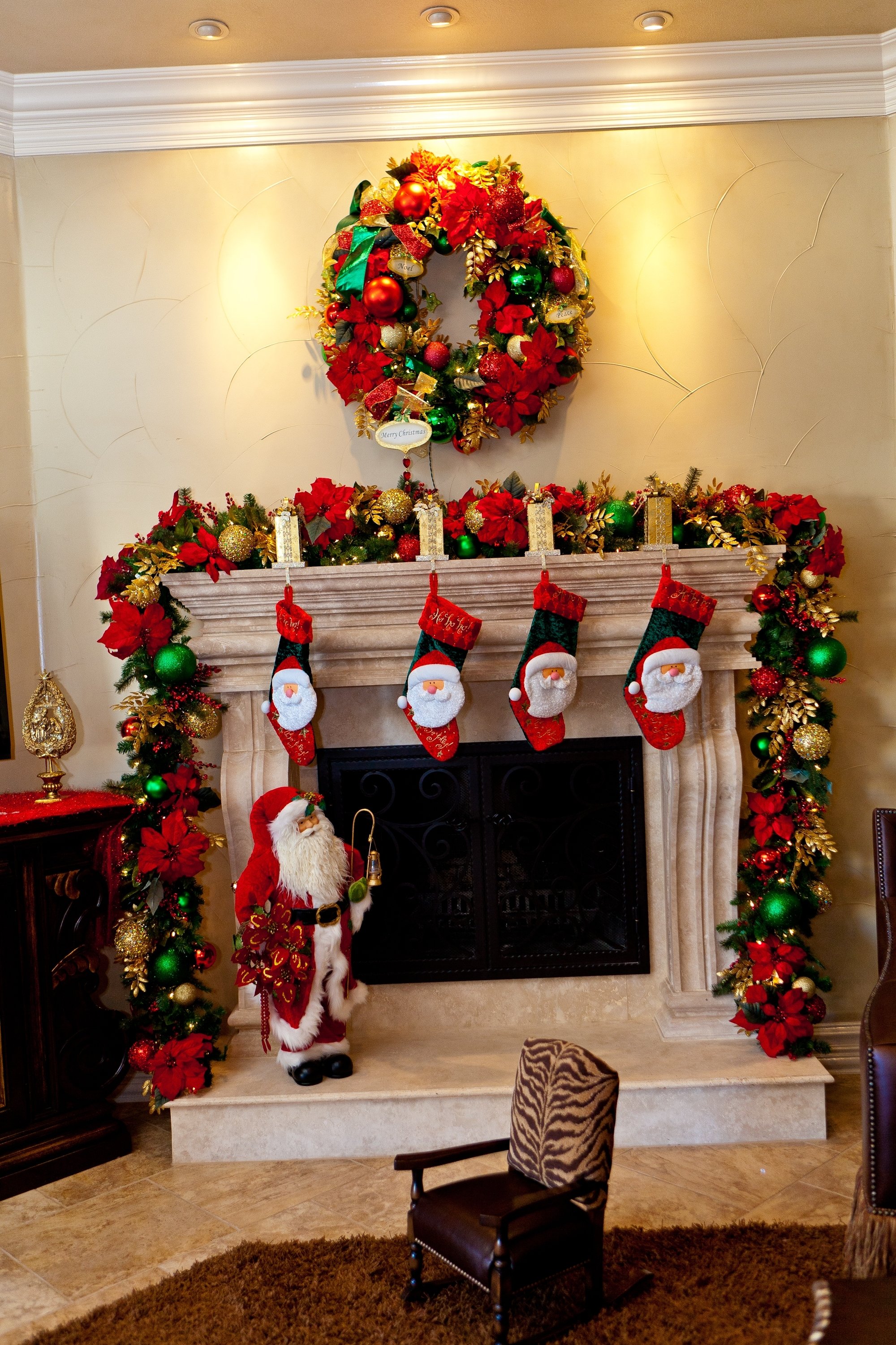10 Pretty Fireplace Mantel Christmas Decorating Ideas Photos pleasant fireplace for christmas decor presenting magnificent 2024