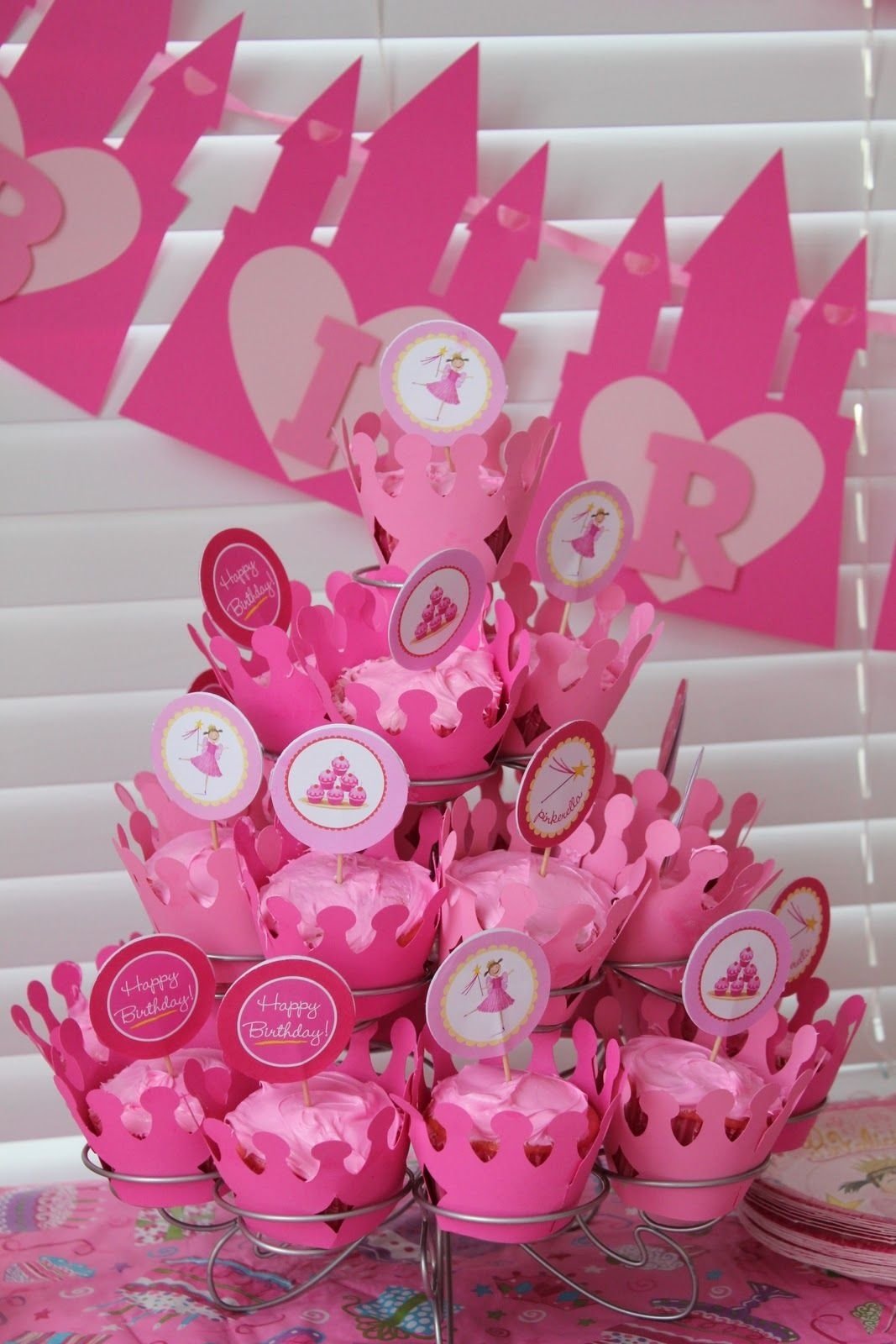 10 Perfect Princess 1st Birthday Party Ideas