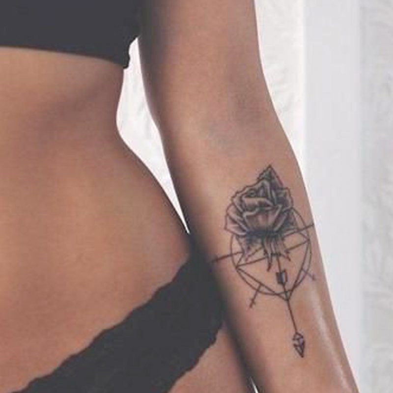 10 Pretty Unique Tattoo Ideas For Women 2022