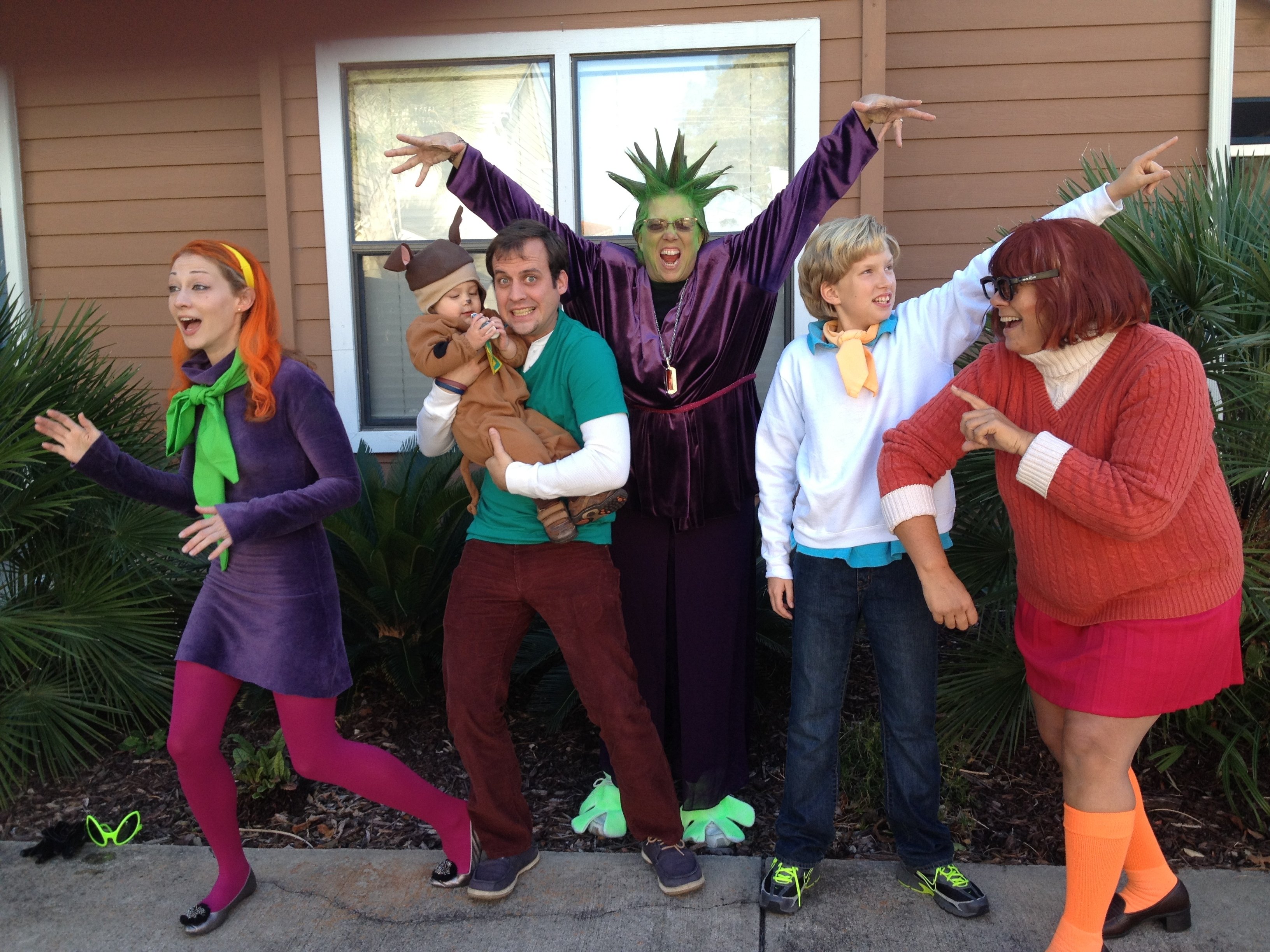 10 Attractive Halloween Costume Ideas For Groups Of 5 scooby doo and the gang family halloween costume toddler group 2022