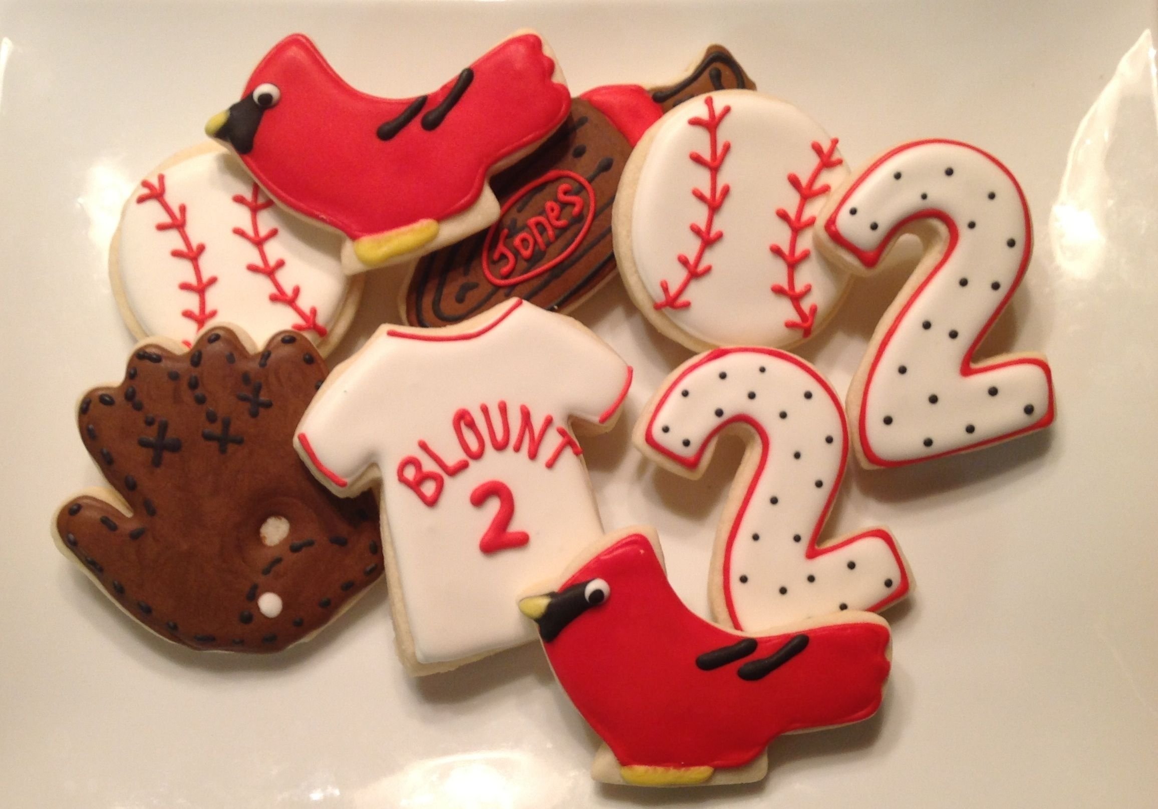 10 Stylish Birthday Party Ideas St. Louis st louis cardinals birthday platter decorated sugar cookiesi 2022