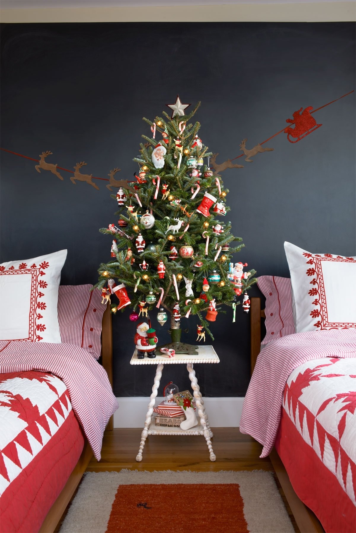 10 Stylish Christmas Tree Decorating Ideas For Kids the 50 best and most inspiring christmas tree decoration ideas for 2018 2 2022