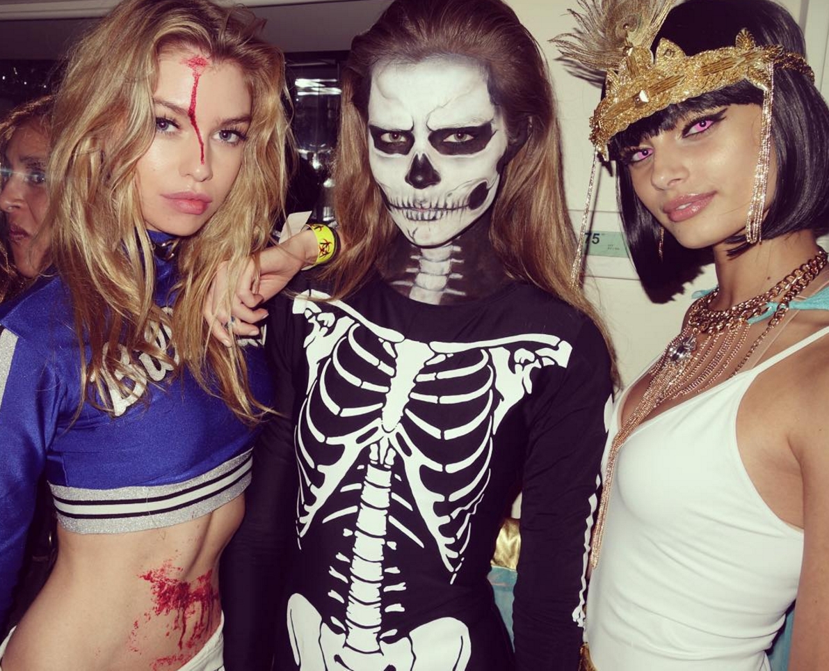10 Pretty Best Female Halloween Costume Ideas the best celebrity halloween costumes of 2015 taylor hill 2022