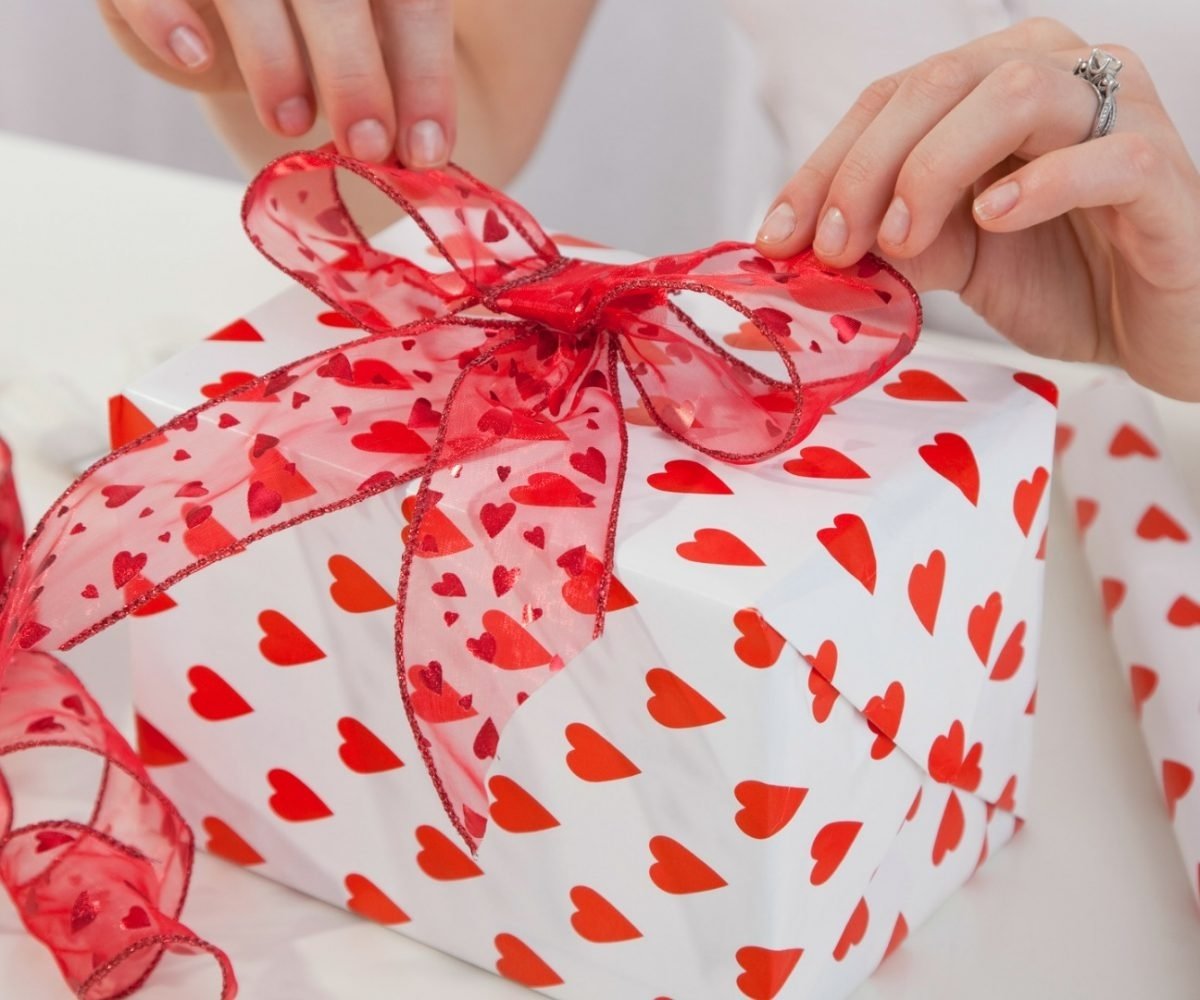 10 Cute Unique Valentines Day Gift Ideas unique valentines day gifts for him press business 2022