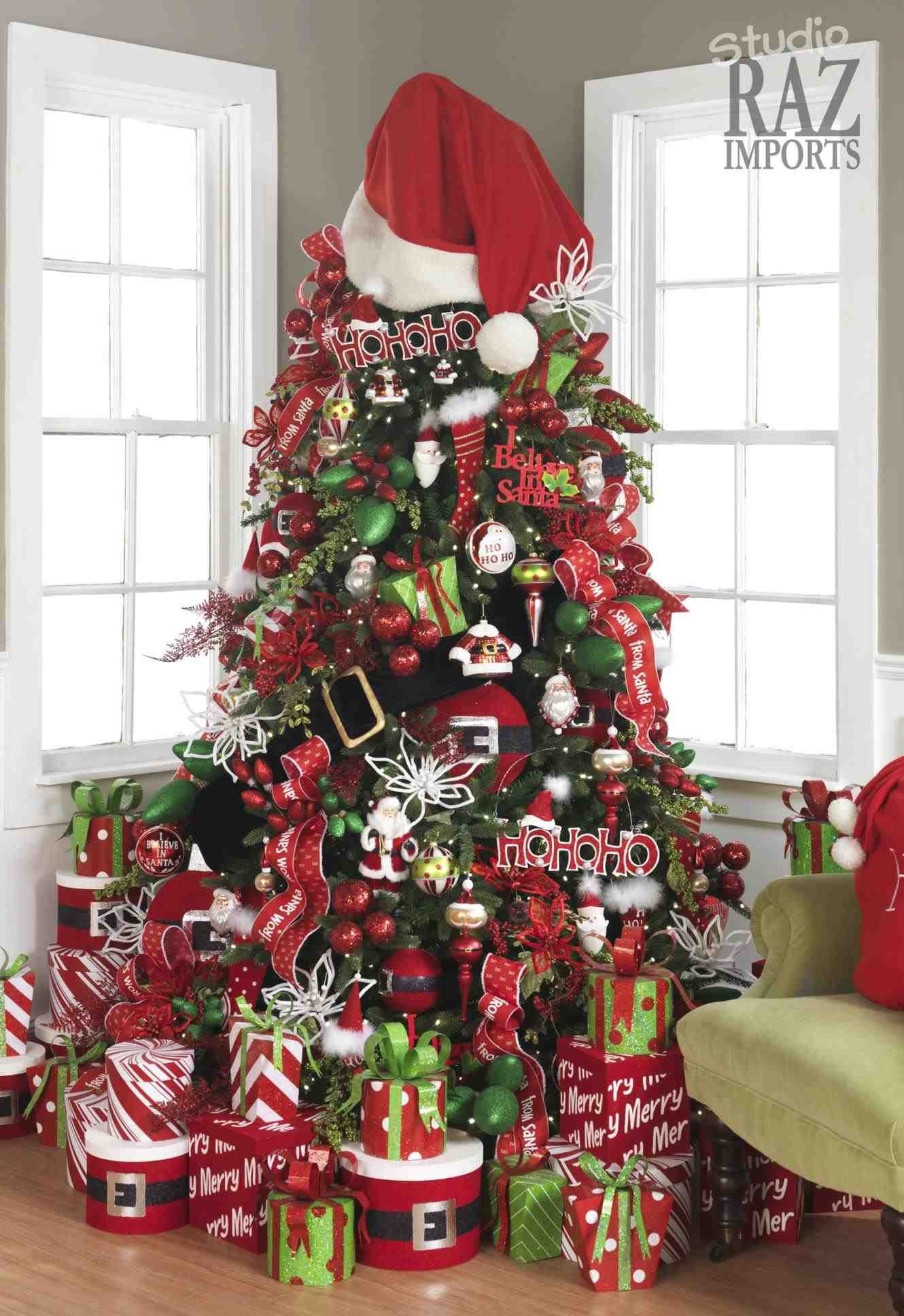10 Stunning Red Green And Gold Christmas Tree Ideas white christmas tree with red and green decorations cheminee website 2022
