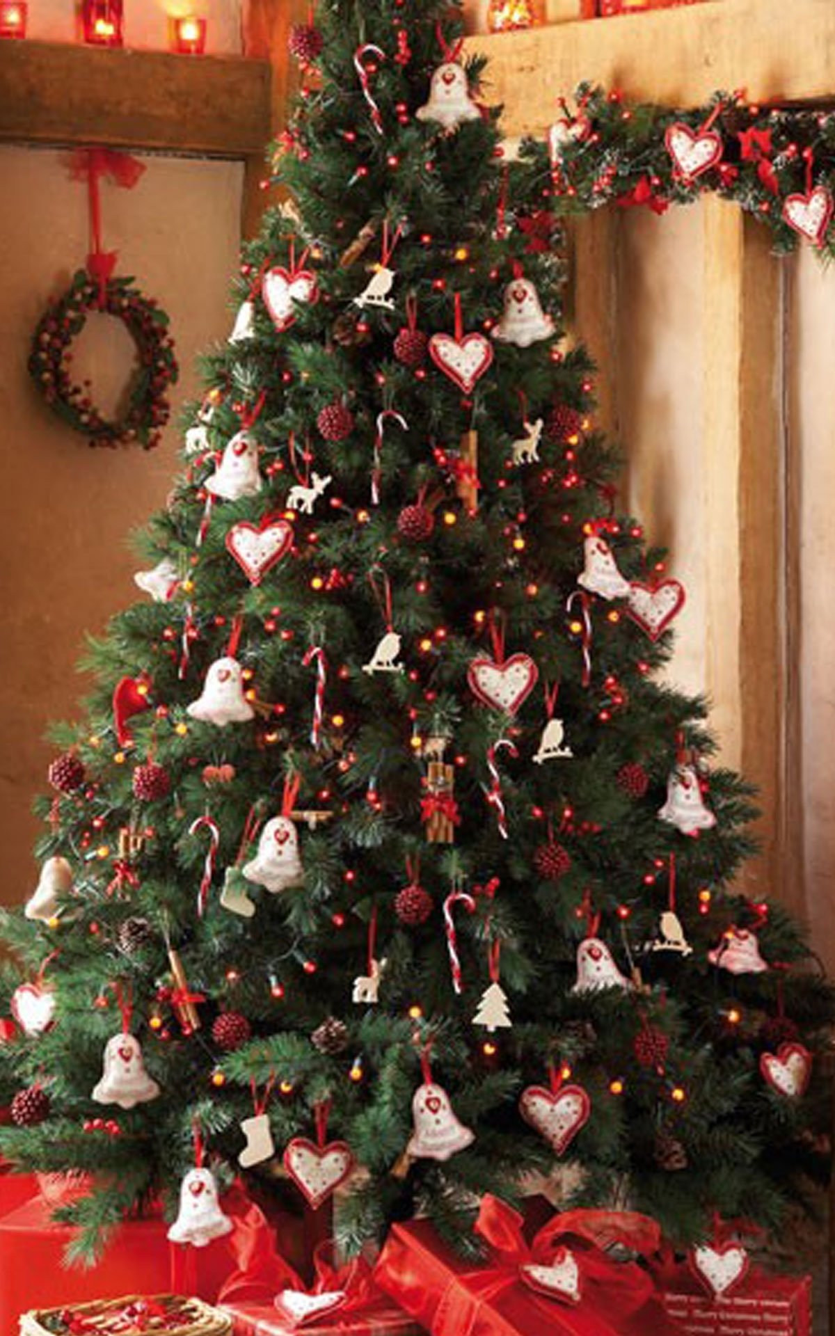 10 Awesome Simple Christmas Tree Decorating Ideas xmas tree decorating ideas with nice bell and a sign of love 2022