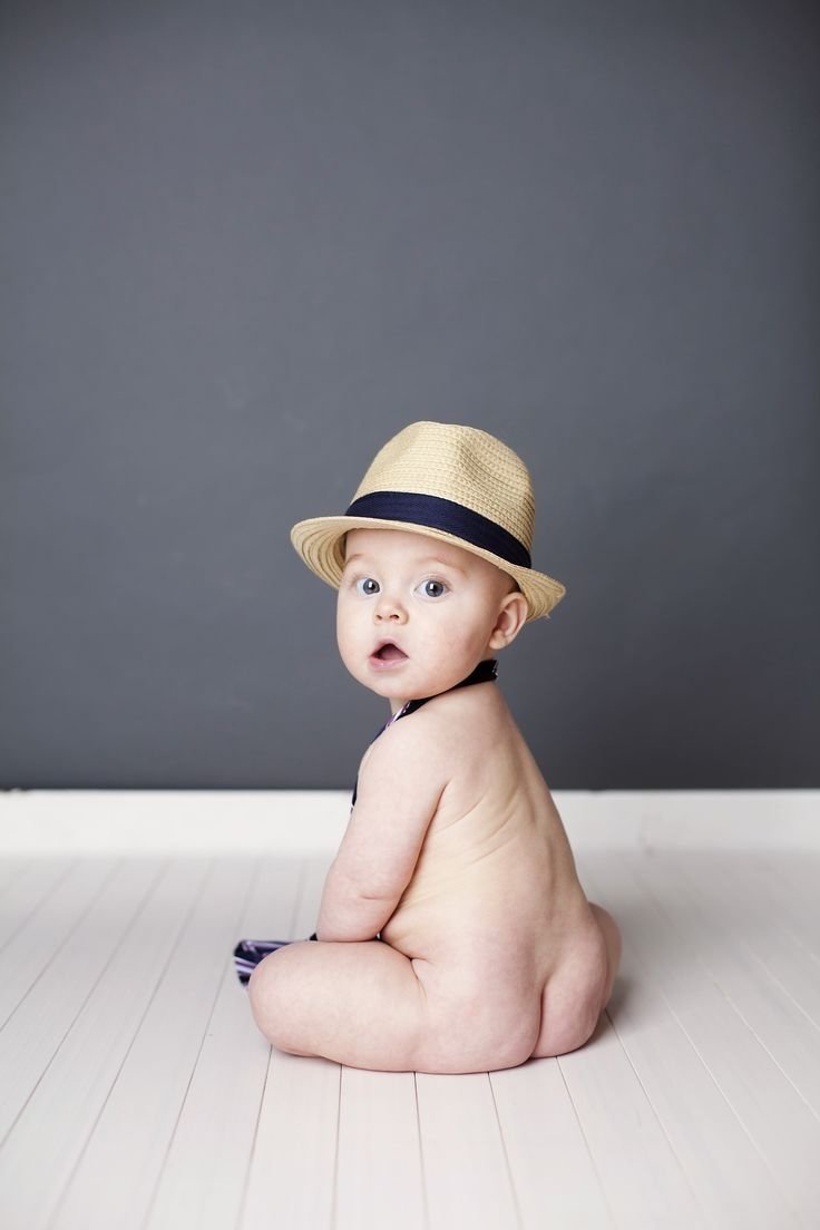 10 Lovable 6 Month Baby Photo Shoot Ideas 2024